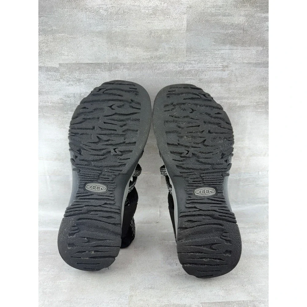 Keen Whisper Sandals Women Sz 10 Black Neutral Gray Waterproof Hiking 1028815